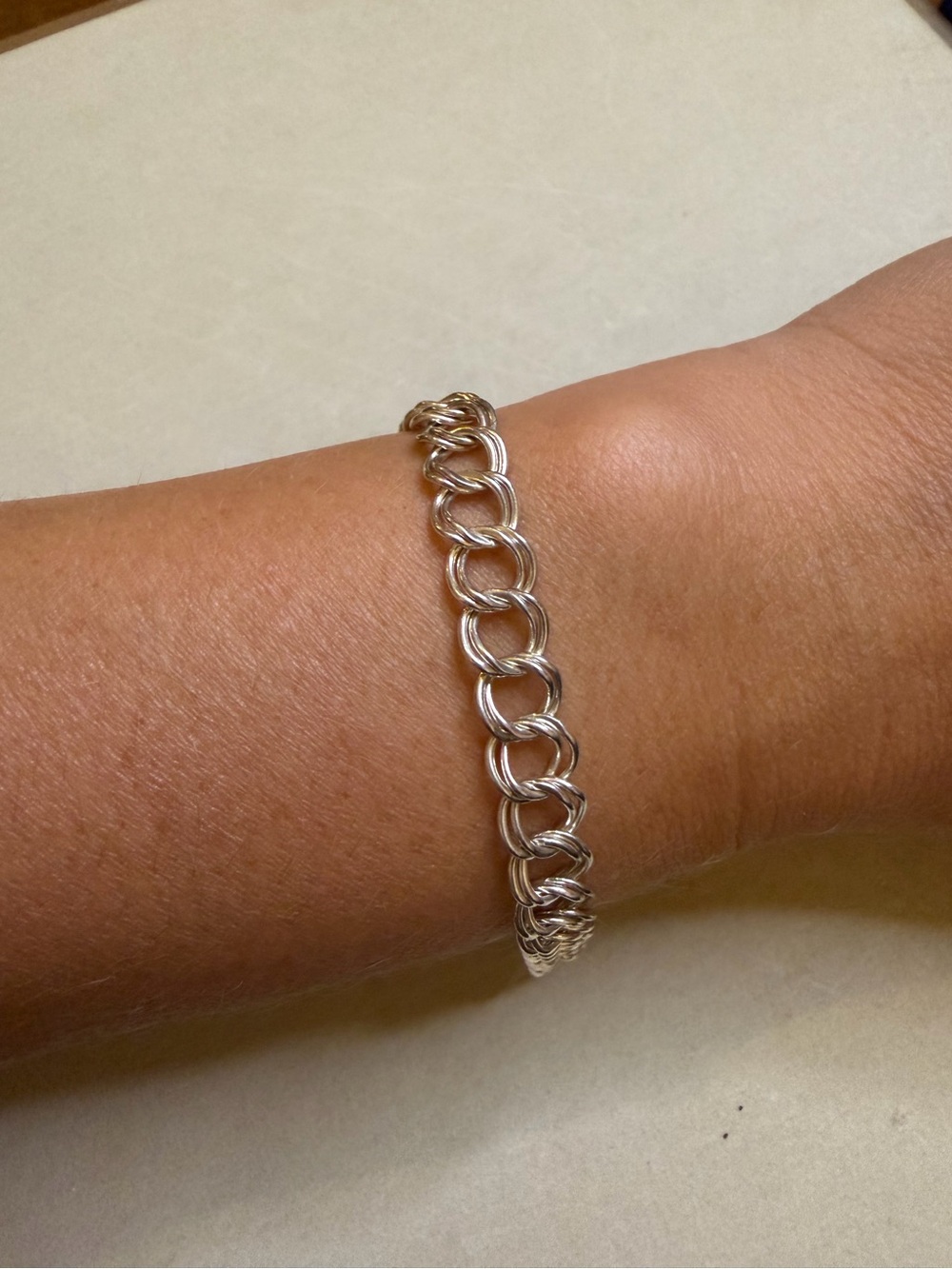 925 Sterling Silver Interlocking Link Bracelet 7” – 9.8g